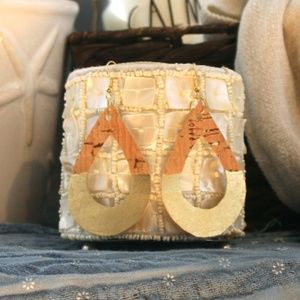 Cork & gold dangle earrings, teardrop, cutout